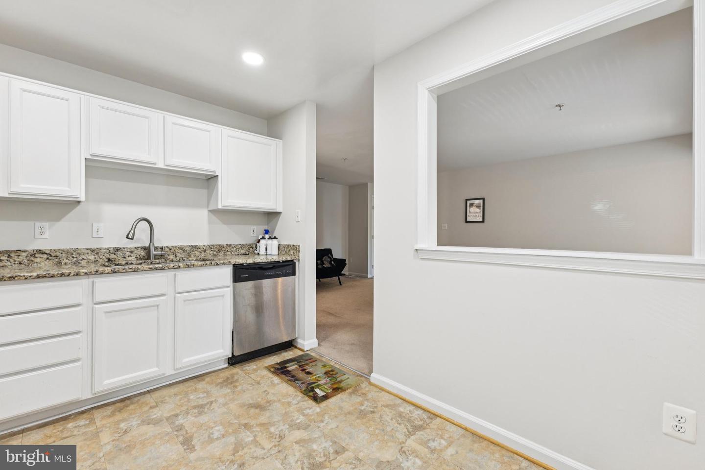 7515-E SNOWPEA CT #161, ALEXANDRIA, Virginia 22306, 2 Bedrooms Bedrooms, ,2 BathroomsBathrooms,Residential,For sale,7515-E SNOWPEA CT #161,VAFX2260676 MLS # VAFX2260676