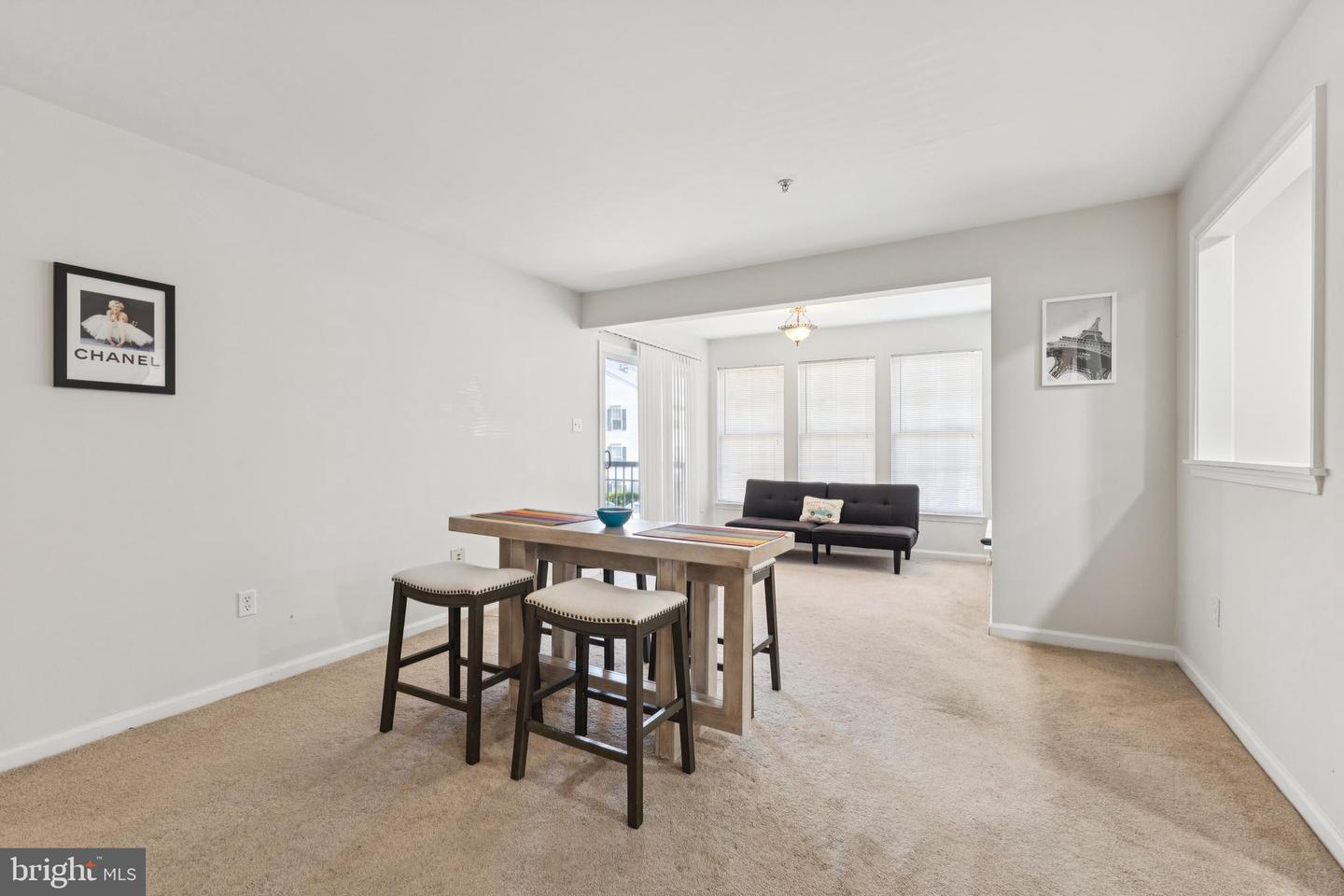 7515-E SNOWPEA CT #161, ALEXANDRIA, Virginia 22306, 2 Bedrooms Bedrooms, ,2 BathroomsBathrooms,Residential,For sale,7515-E SNOWPEA CT #161,VAFX2260676 MLS # VAFX2260676