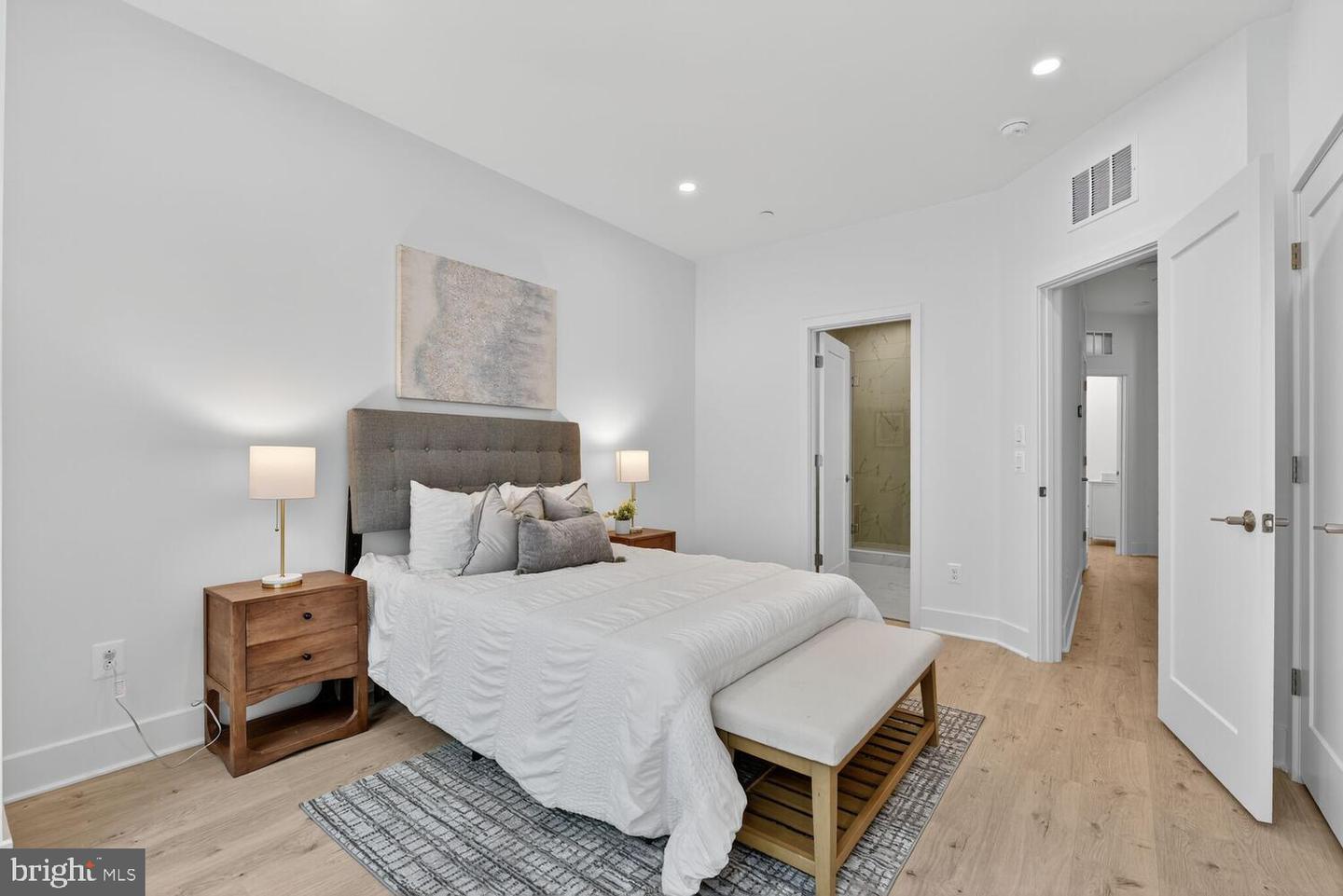 2009 TYSONS RIDGELINE RD, FALLS CHURCH, Virginia 22043, 3 Bedrooms Bedrooms, ,3 BathroomsBathrooms,Residential,For sale,2009 TYSONS RIDGELINE RD,VAFX2260914 MLS # VAFX2260914