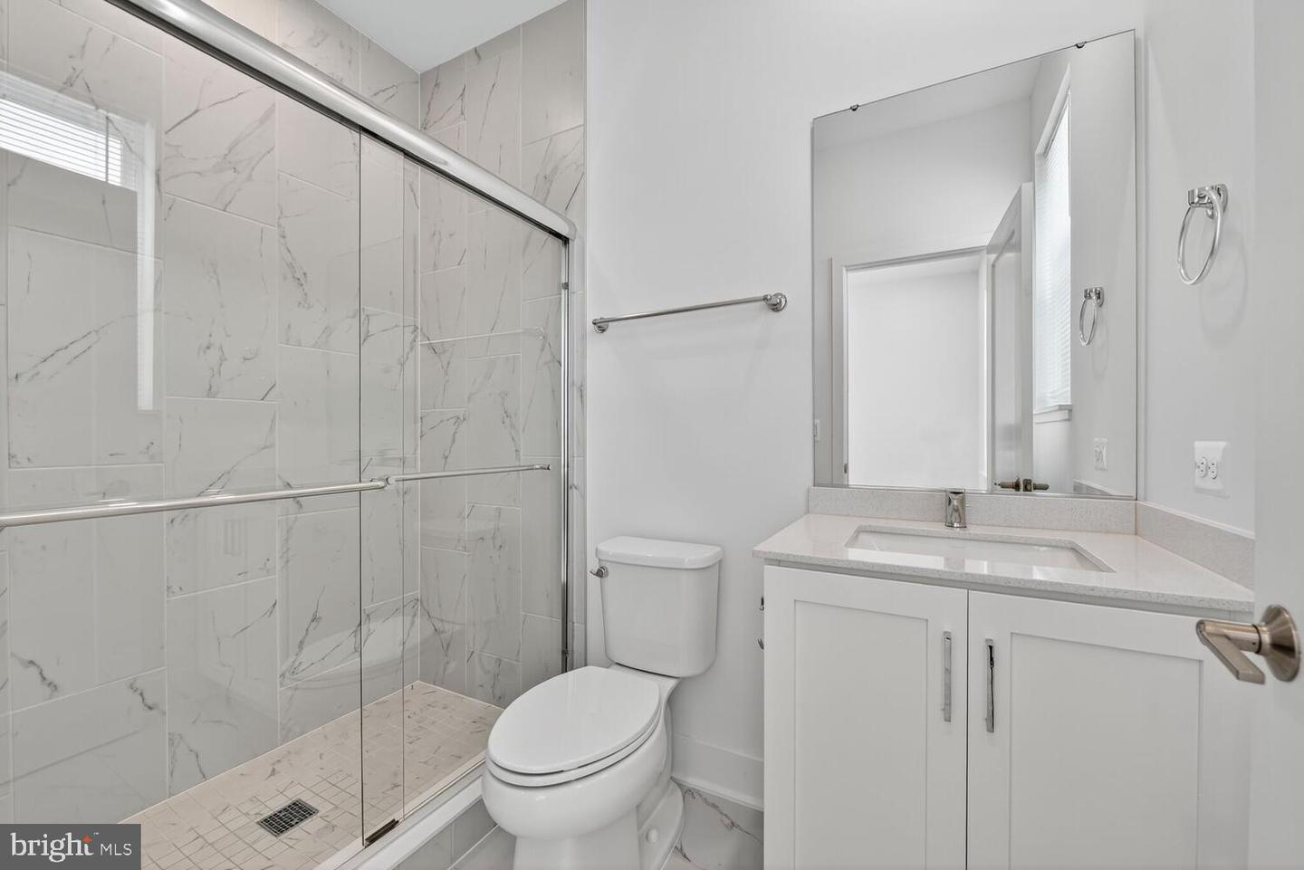 2009 TYSONS RIDGELINE RD, FALLS CHURCH, Virginia 22043, 3 Bedrooms Bedrooms, ,3 BathroomsBathrooms,Residential,For sale,2009 TYSONS RIDGELINE RD,VAFX2260914 MLS # VAFX2260914