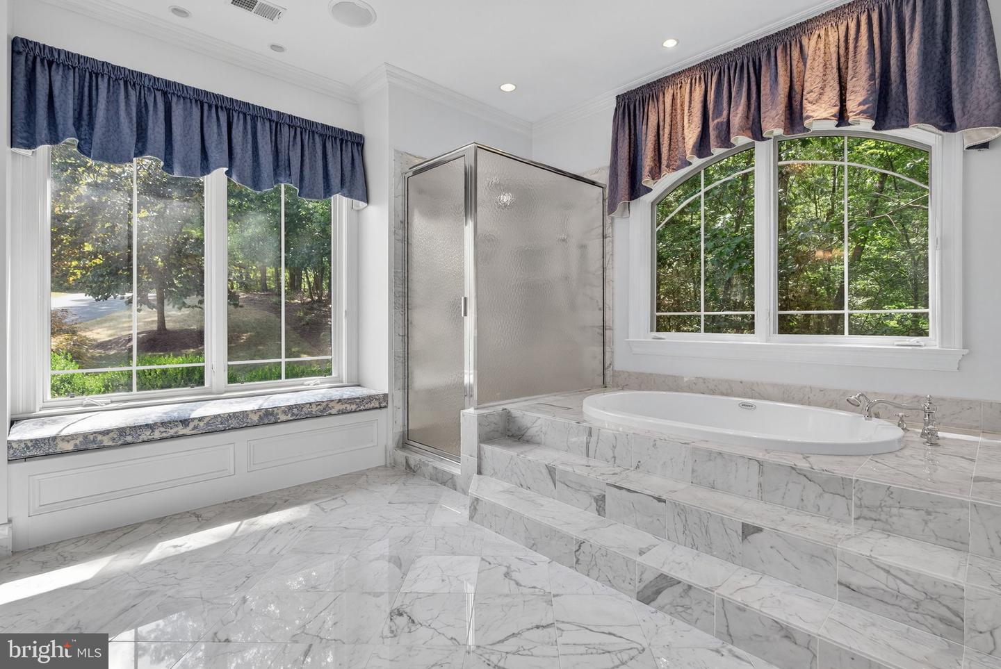 291 LAKE SERENE DR, WINCHESTER, Virginia 22603, 4 Bedrooms Bedrooms, ,4 BathroomsBathrooms,Residential,For sale,291 LAKE SERENE DR,VAFV2036052 MLS # VAFV2036052