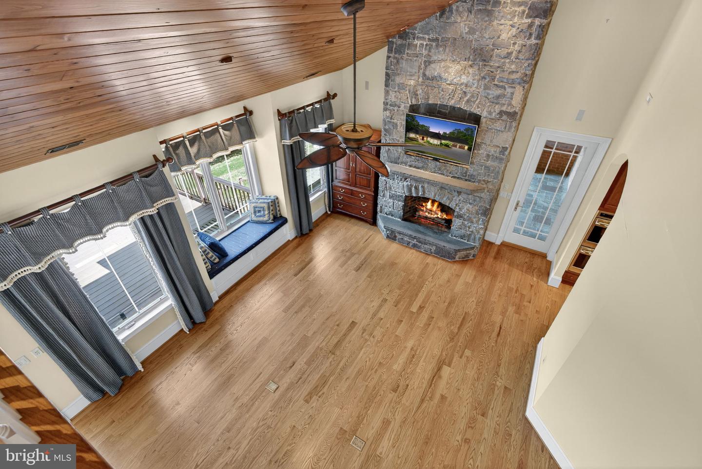 291 LAKE SERENE DR, WINCHESTER, Virginia 22603, 4 Bedrooms Bedrooms, ,4 BathroomsBathrooms,Residential,For sale,291 LAKE SERENE DR,VAFV2036052 MLS # VAFV2036052