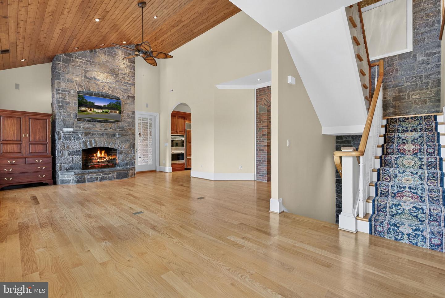 291 LAKE SERENE DR, WINCHESTER, Virginia 22603, 4 Bedrooms Bedrooms, ,4 BathroomsBathrooms,Residential,For sale,291 LAKE SERENE DR,VAFV2036052 MLS # VAFV2036052