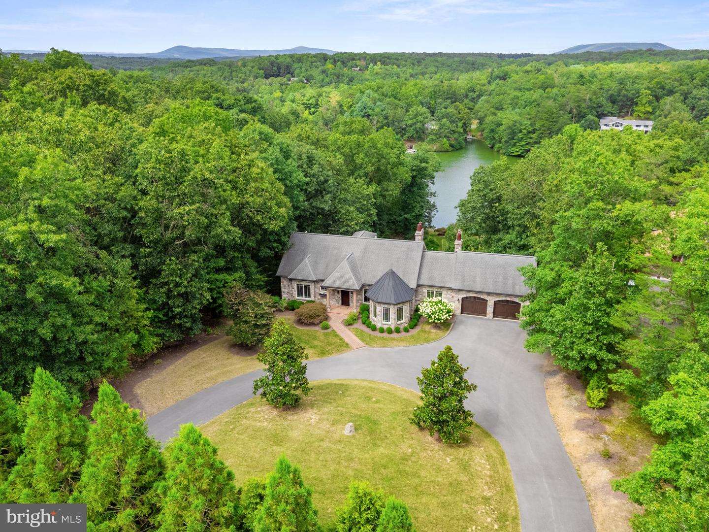 291 LAKE SERENE DR, WINCHESTER, Virginia 22603, 4 Bedrooms Bedrooms, ,4 BathroomsBathrooms,Residential,For sale,291 LAKE SERENE DR,VAFV2036052 MLS # VAFV2036052