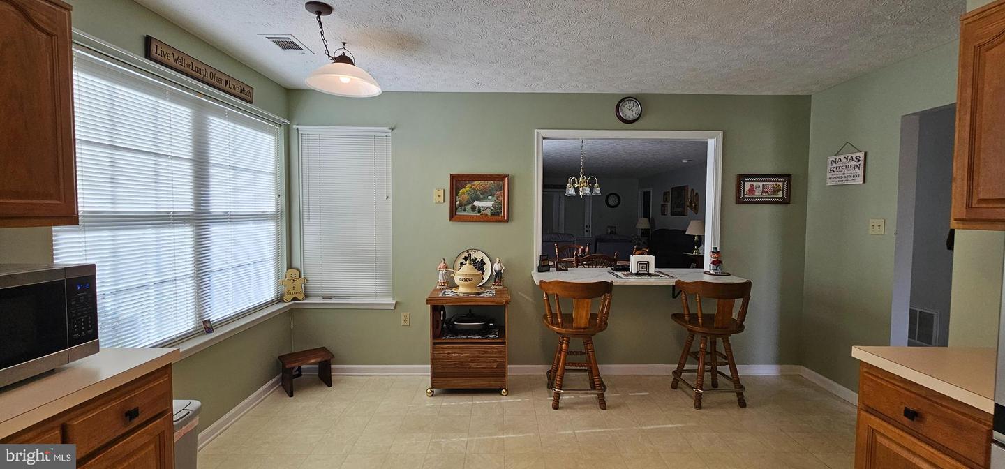 109 CRANBERRY CT, WINCHESTER, Virginia 22602, 2 Bedrooms Bedrooms, ,2 BathroomsBathrooms,Residential,For sale,109 CRANBERRY CT,VAFV2036068 MLS # VAFV2036068