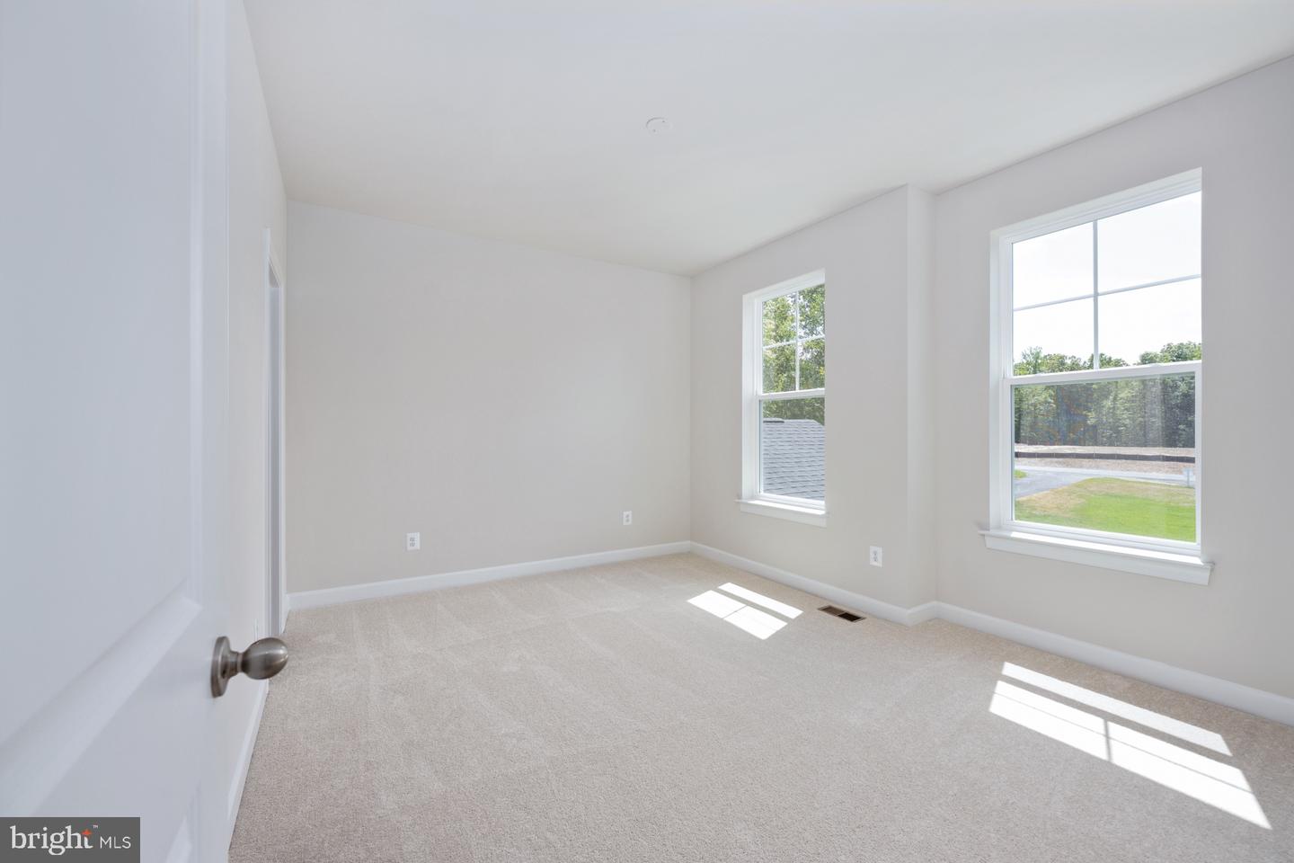 13426 RECONNAISSANCE RIDGE RD, FREDERICKSBURG, Virginia 22407, 4 Bedrooms Bedrooms, ,5 BathroomsBathrooms,Residential,For sale,13426 RECONNAISSANCE RIDGE RD,VASP2035468 MLS # VASP2035468