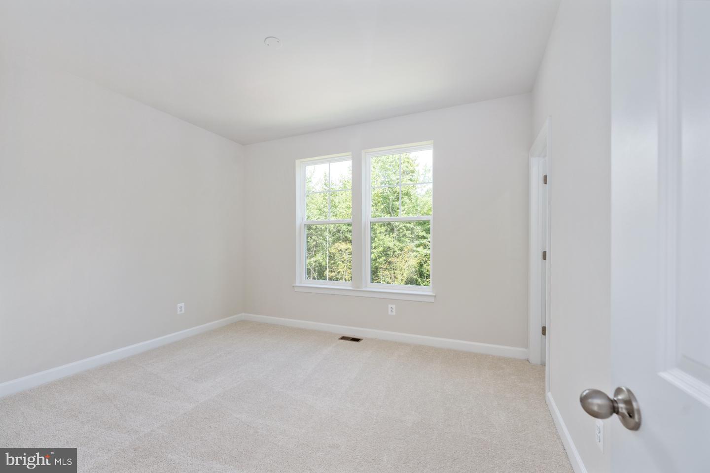 13426 RECONNAISSANCE RIDGE RD, FREDERICKSBURG, Virginia 22407, 4 Bedrooms Bedrooms, ,5 BathroomsBathrooms,Residential,For sale,13426 RECONNAISSANCE RIDGE RD,VASP2035468 MLS # VASP2035468