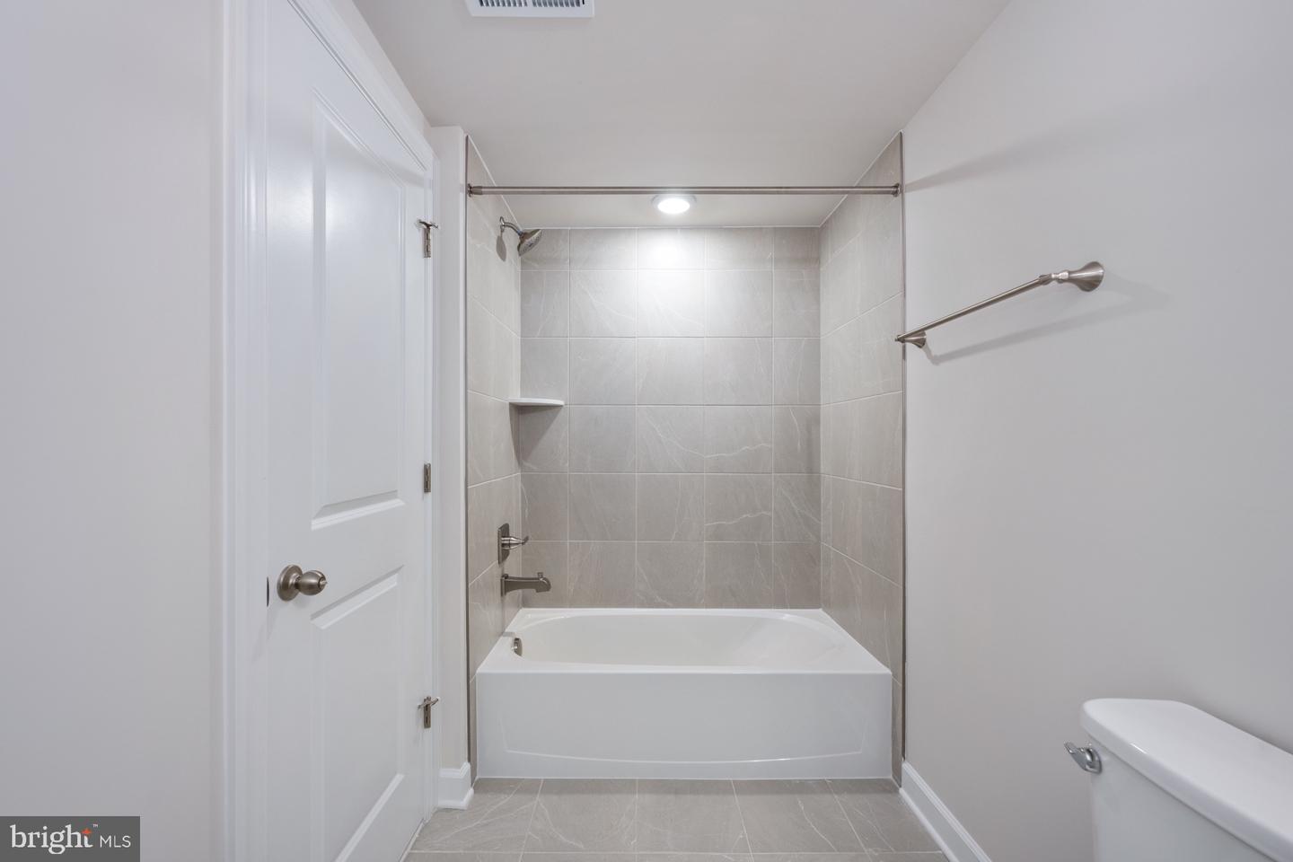13426 RECONNAISSANCE RIDGE RD, FREDERICKSBURG, Virginia 22407, 4 Bedrooms Bedrooms, ,5 BathroomsBathrooms,Residential,For sale,13426 RECONNAISSANCE RIDGE RD,VASP2035468 MLS # VASP2035468