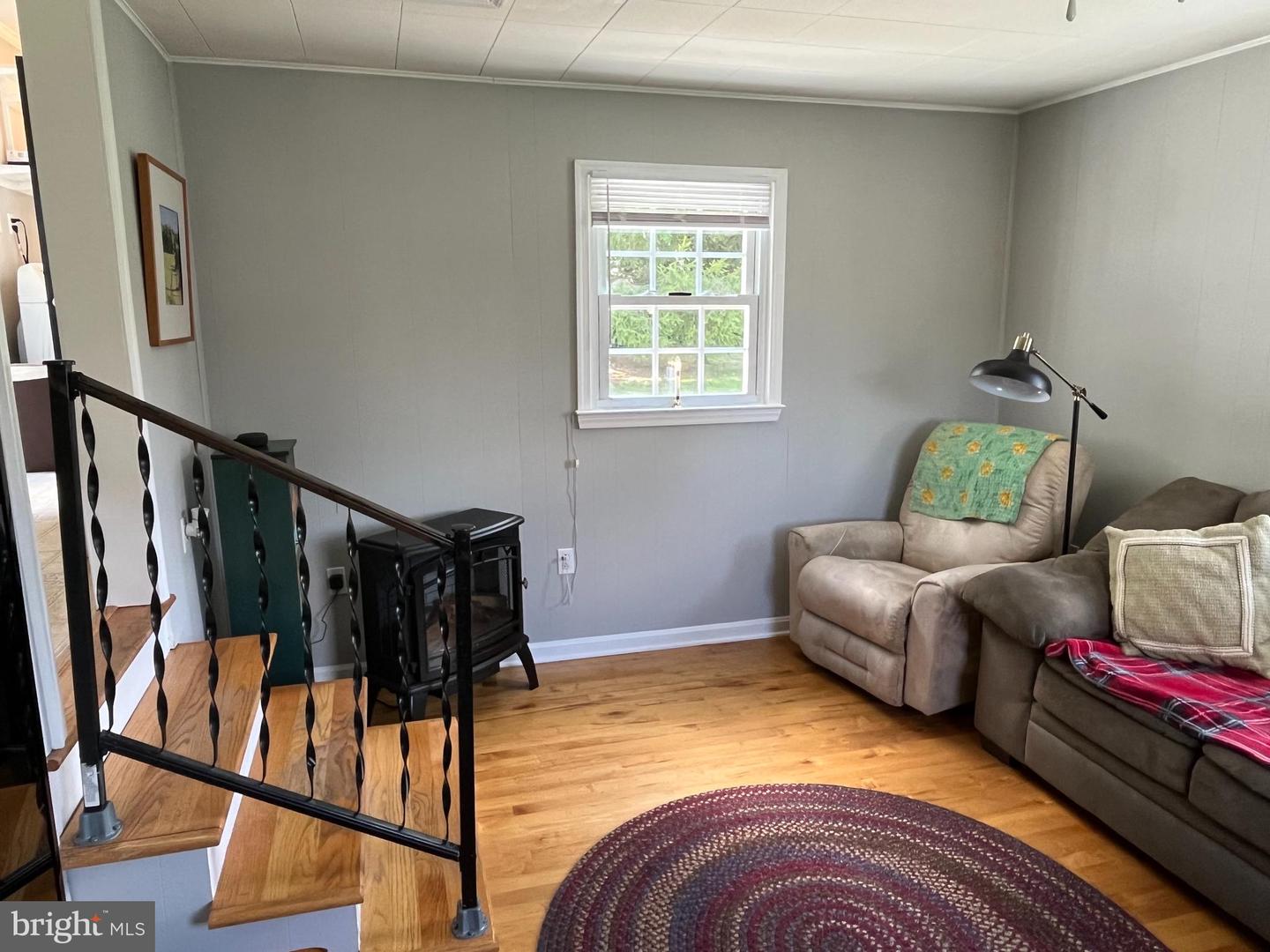 11817 COLVIN LN, NOKESVILLE, Virginia 20181, 3 Bedrooms Bedrooms, ,1 BathroomBathrooms,Residential,For sale,11817 COLVIN LN,VAPW2101538 MLS # VAPW2101538