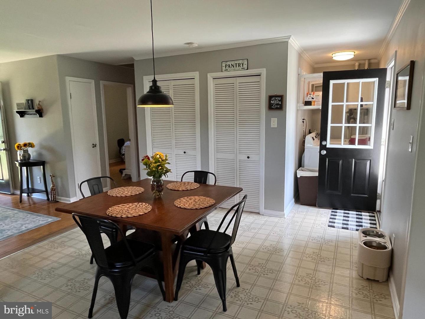 11817 COLVIN LN, NOKESVILLE, Virginia 20181, 3 Bedrooms Bedrooms, ,1 BathroomBathrooms,Residential,For sale,11817 COLVIN LN,VAPW2101538 MLS # VAPW2101538