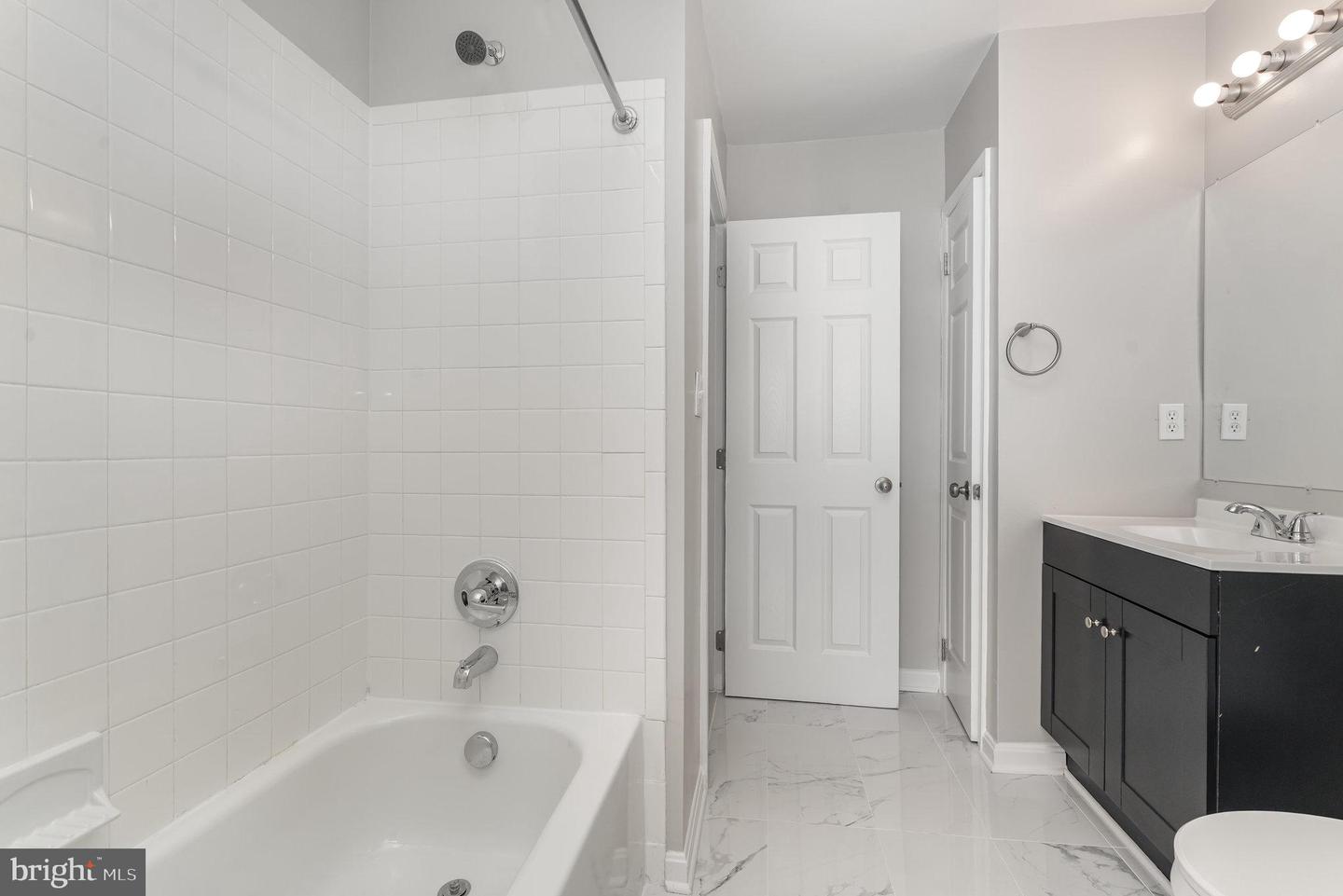 3239 STANTON RD SE, WASHINGTON, District Of Columbia 20020, 5 Bedrooms Bedrooms, 8 Rooms Rooms,2 BathroomsBathrooms,Residential,For sale,3239 STANTON RD SE,DCDC2215244 MLS # DCDC2215244