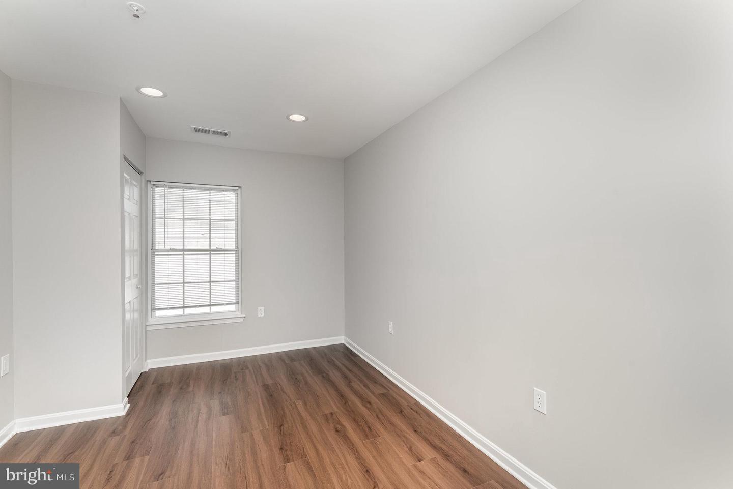 3239 STANTON RD SE, WASHINGTON, District Of Columbia 20020, 5 Bedrooms Bedrooms, 8 Rooms Rooms,2 BathroomsBathrooms,Residential,For sale,3239 STANTON RD SE,DCDC2215244 MLS # DCDC2215244