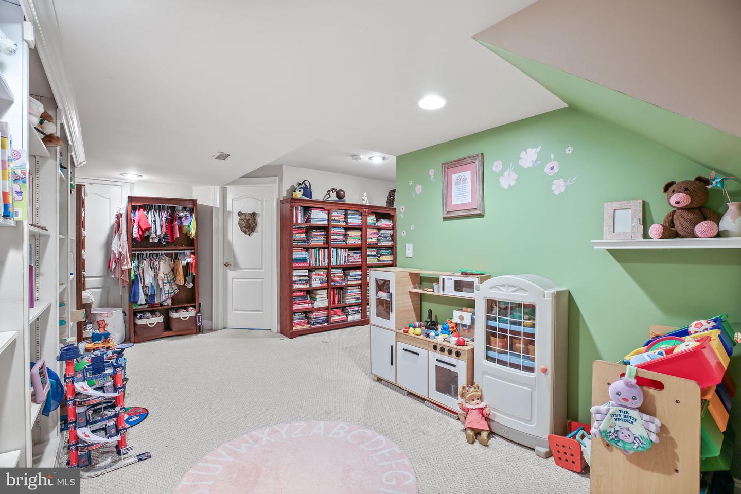 13001 PIPE RUN DR, FREDERICKSBURG, Virginia 22407, 5 Bedrooms Bedrooms, ,4 BathroomsBathrooms,Residential,For sale,13001 PIPE RUN DR,VASP2035494 MLS # VASP2035494
