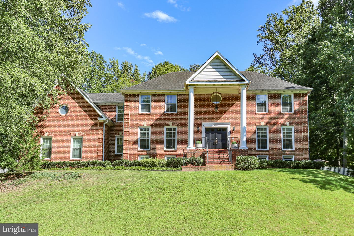 13001 PIPE RUN DR, FREDERICKSBURG, Virginia 22407, 5 Bedrooms Bedrooms, ,4 BathroomsBathrooms,Residential,For sale,13001 PIPE RUN DR,VASP2035494 MLS # VASP2035494