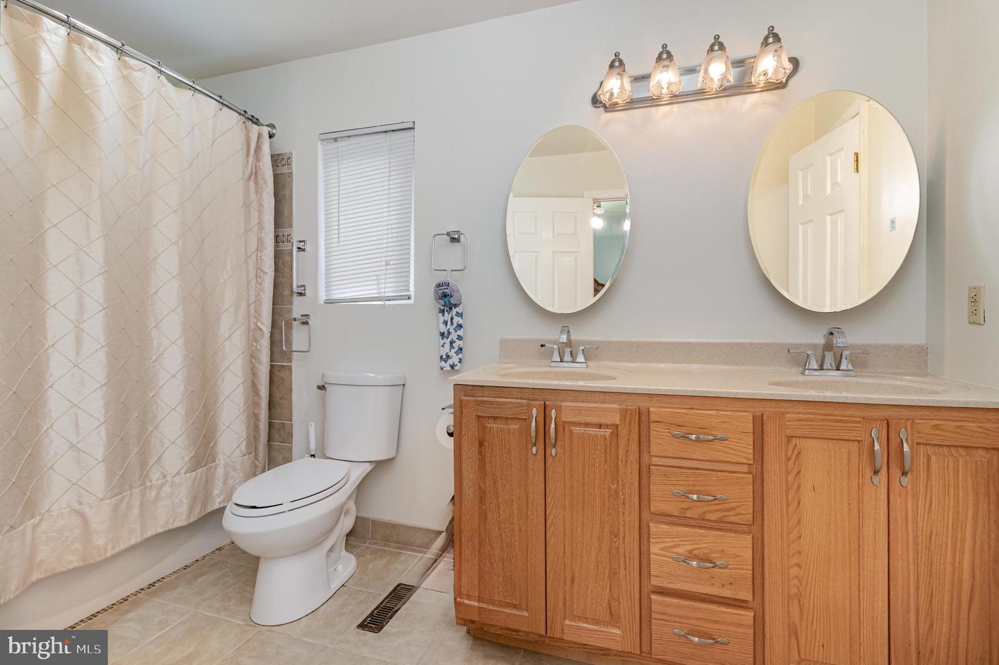 5212 FARMCREST CIR, PRINCE GEORGE, Virginia 23875, 4 Bedrooms Bedrooms, 9 Rooms Rooms,2 BathroomsBathrooms,Residential,For sale,5212 FARMCREST CIR,VAPV2000092 MLS # VAPV2000092