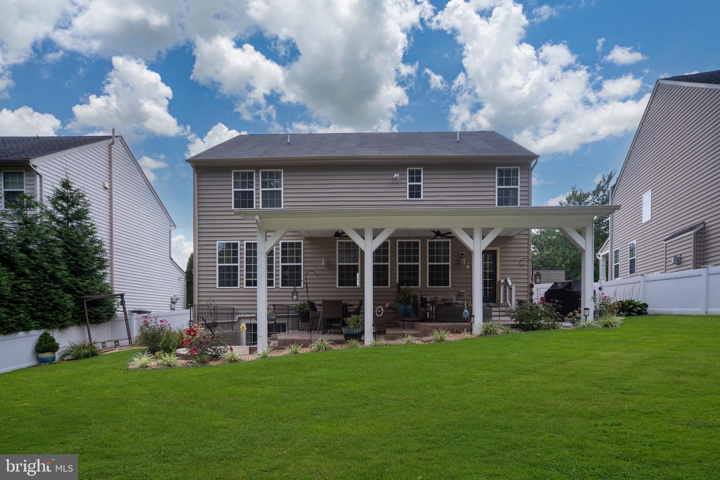 63 WAGONEERS LN, STAFFORD, Virginia 22554, 5 Bedrooms Bedrooms, ,3 BathroomsBathrooms,Residential,For sale,63 WAGONEERS LN,VAST2041844 MLS # VAST2041844