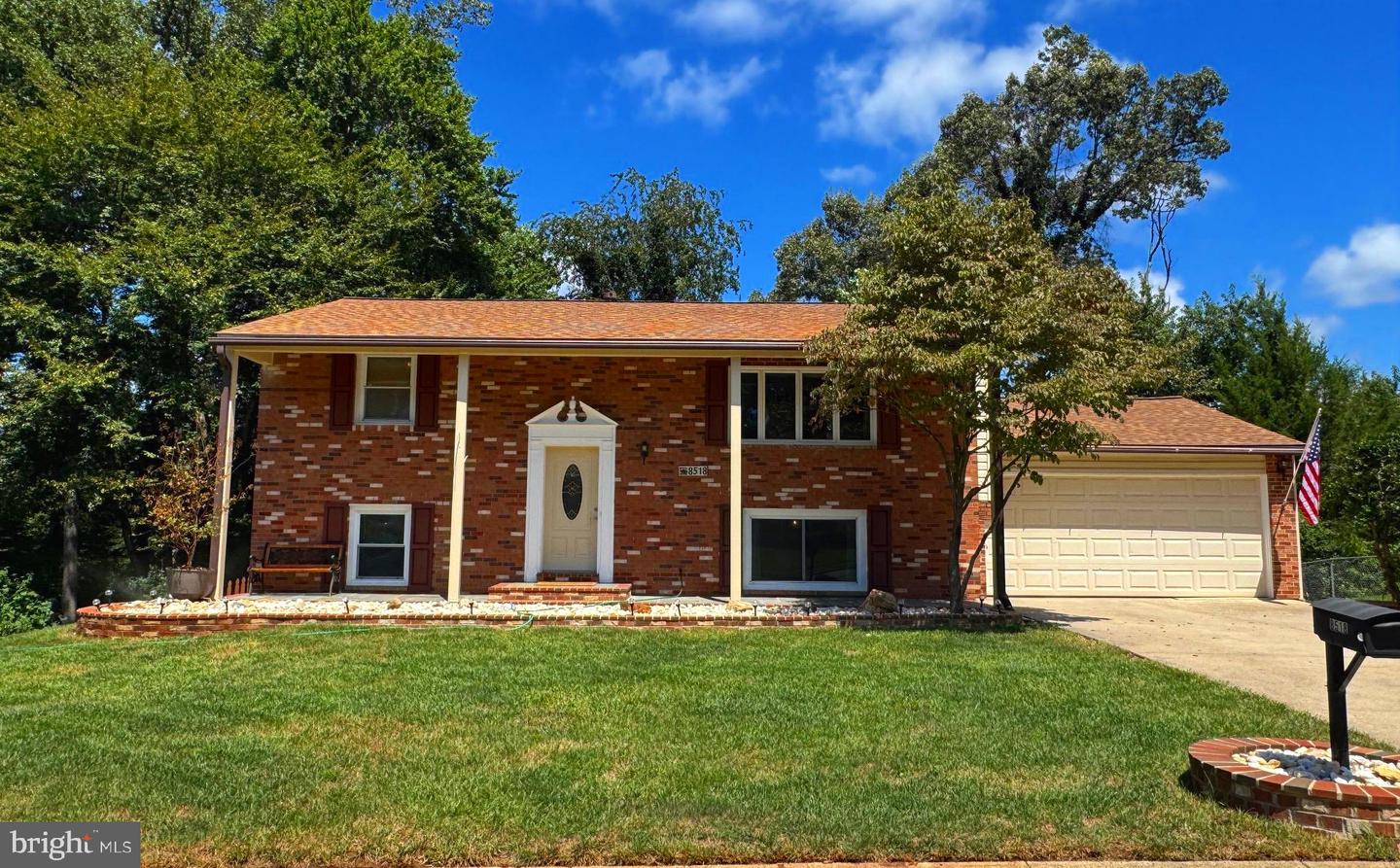 8518 FAIRBURN DR, SPRINGFIELD, Virginia 22152, 4 Bedrooms Bedrooms, ,2 BathroomsBathrooms,Residential,For sale,8518 FAIRBURN DR,VAFX2261512 MLS # VAFX2261512