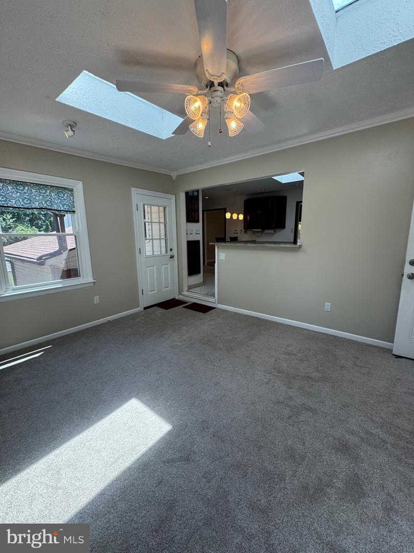 8518 FAIRBURN DR, SPRINGFIELD, Virginia 22152, 4 Bedrooms Bedrooms, ,2 BathroomsBathrooms,Residential,For sale,8518 FAIRBURN DR,VAFX2261512 MLS # VAFX2261512