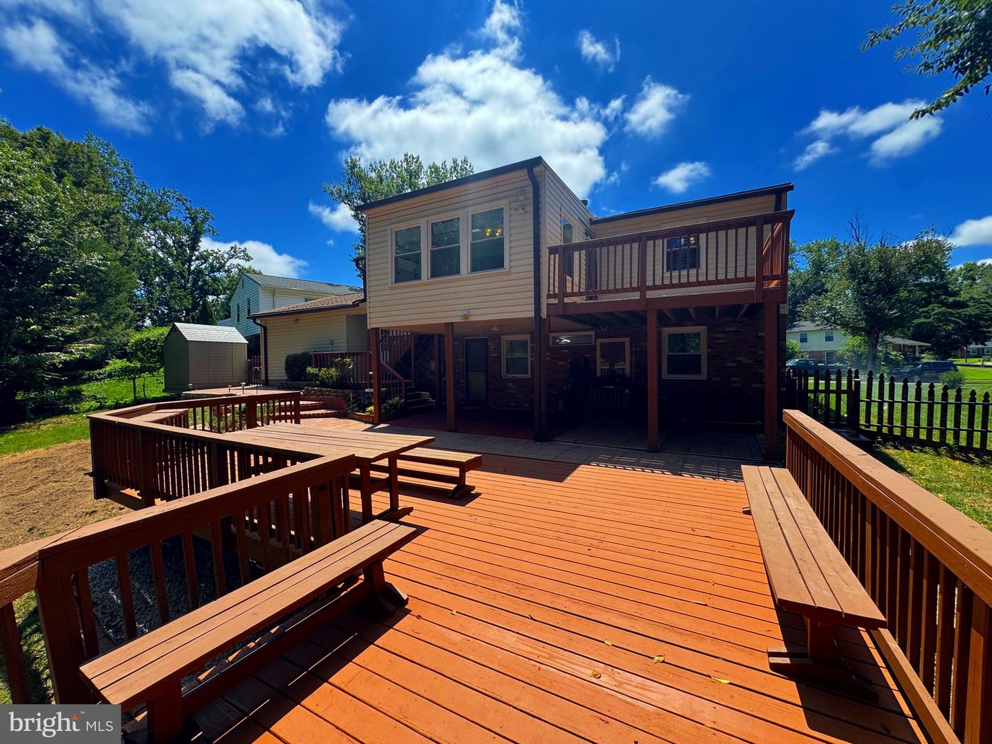 8518 FAIRBURN DR, SPRINGFIELD, Virginia 22152, 4 Bedrooms Bedrooms, ,2 BathroomsBathrooms,Residential,For sale,8518 FAIRBURN DR,VAFX2261512 MLS # VAFX2261512