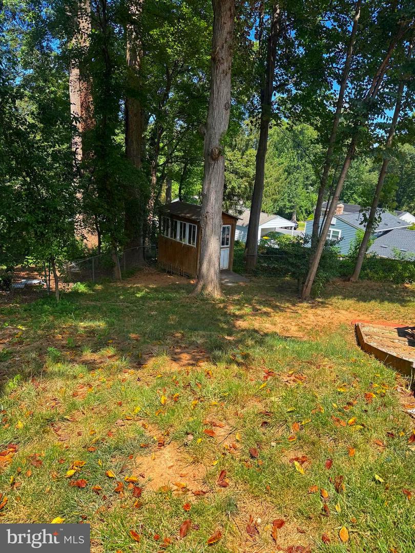 8518 FAIRBURN DR, SPRINGFIELD, Virginia 22152, 4 Bedrooms Bedrooms, ,2 BathroomsBathrooms,Residential,For sale,8518 FAIRBURN DR,VAFX2261512 MLS # VAFX2261512