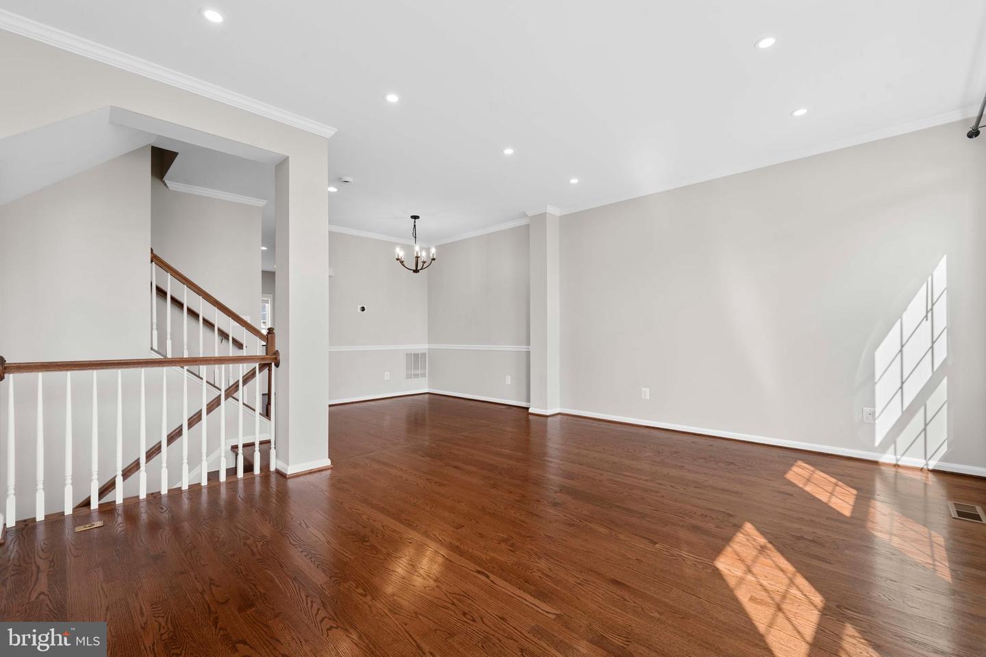 41872 DIABASE SQ, ALDIE, Virginia 20105, 3 Bedrooms Bedrooms, ,3 BathroomsBathrooms,Residential,For sale,41872 DIABASE SQ,VALO2104630 MLS # VALO2104630