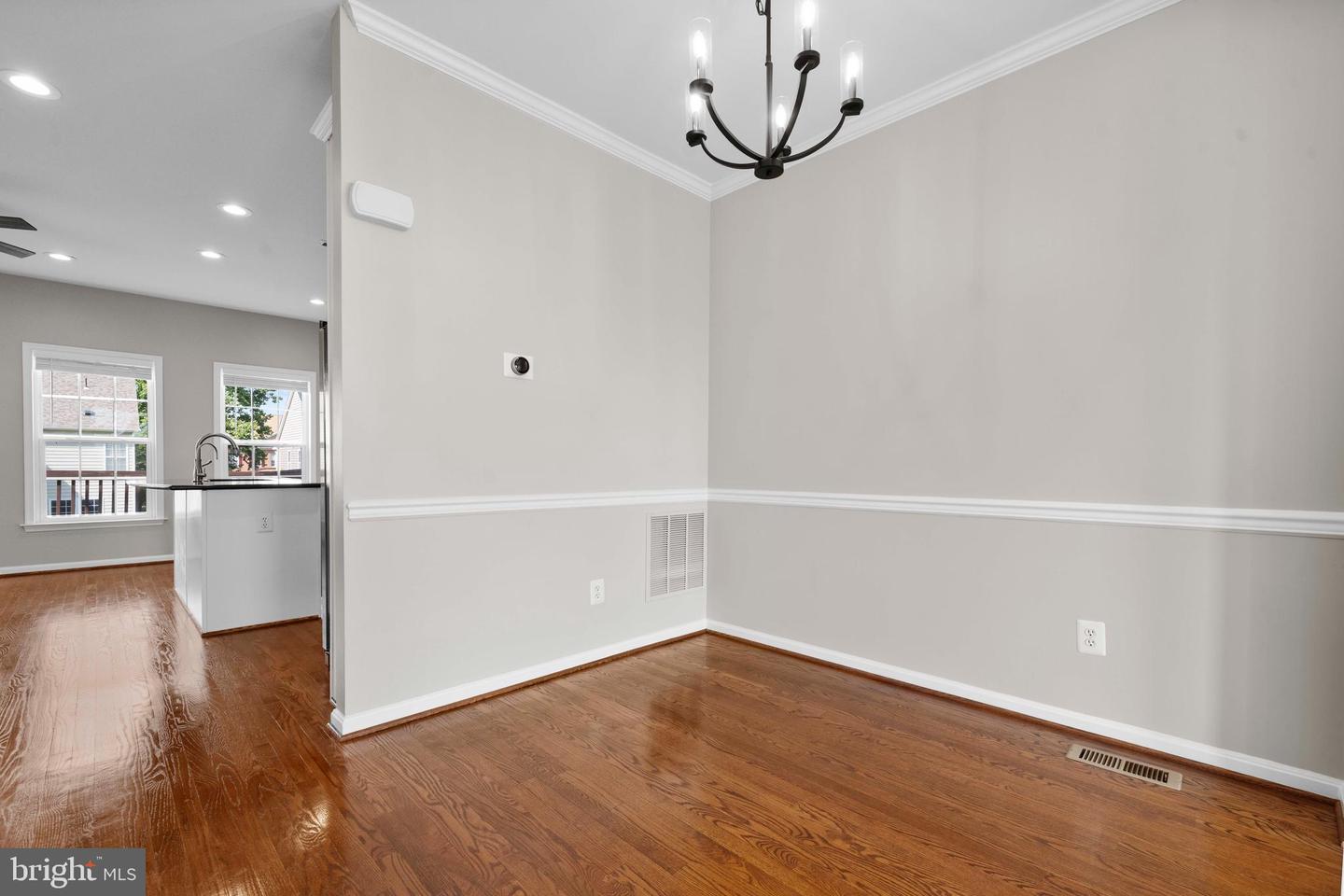 41872 DIABASE SQ, ALDIE, Virginia 20105, 3 Bedrooms Bedrooms, ,3 BathroomsBathrooms,Residential,For sale,41872 DIABASE SQ,VALO2104630 MLS # VALO2104630