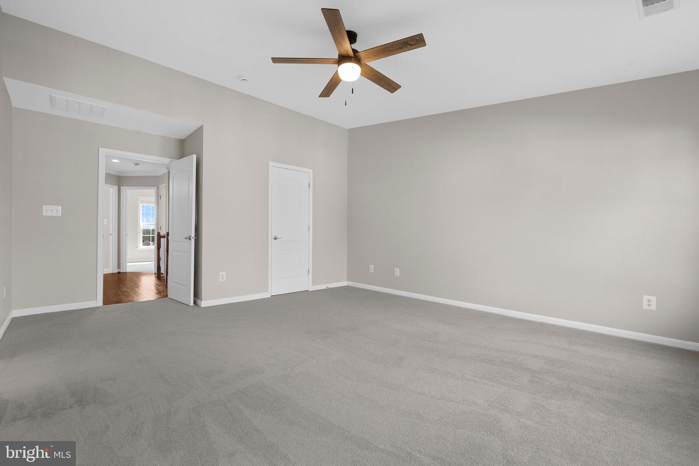 41872 DIABASE SQ, ALDIE, Virginia 20105, 3 Bedrooms Bedrooms, ,3 BathroomsBathrooms,Residential,For sale,41872 DIABASE SQ,VALO2104630 MLS # VALO2104630
