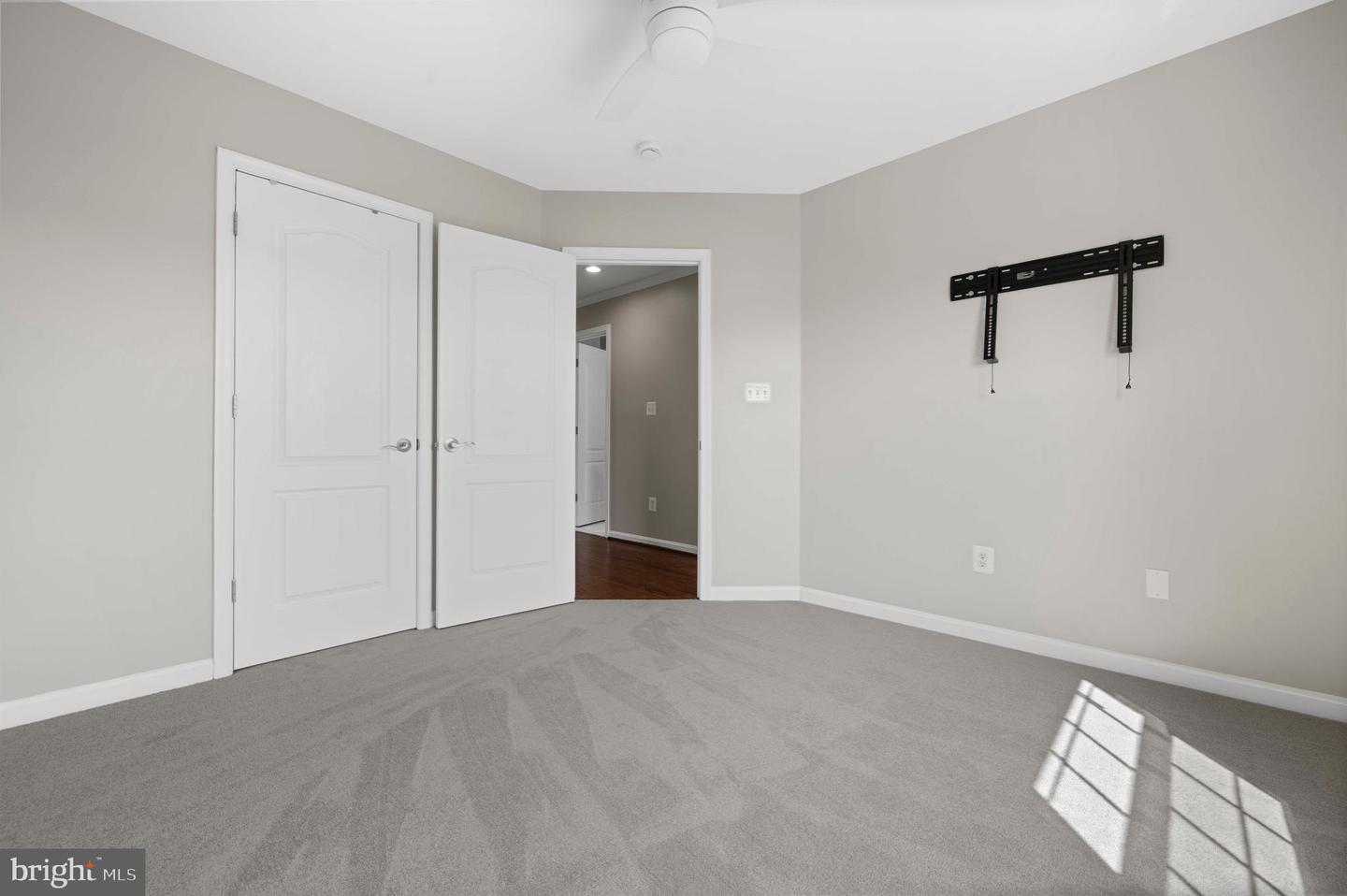 41872 DIABASE SQ, ALDIE, Virginia 20105, 3 Bedrooms Bedrooms, ,3 BathroomsBathrooms,Residential,For sale,41872 DIABASE SQ,VALO2104630 MLS # VALO2104630