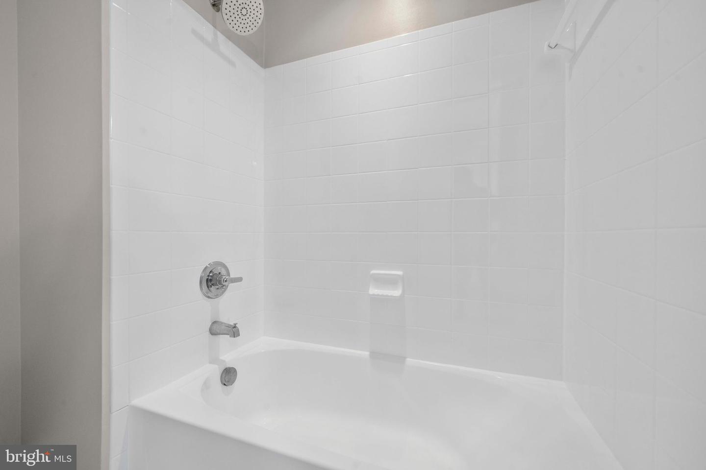 41872 DIABASE SQ, ALDIE, Virginia 20105, 3 Bedrooms Bedrooms, ,3 BathroomsBathrooms,Residential,For sale,41872 DIABASE SQ,VALO2104630 MLS # VALO2104630