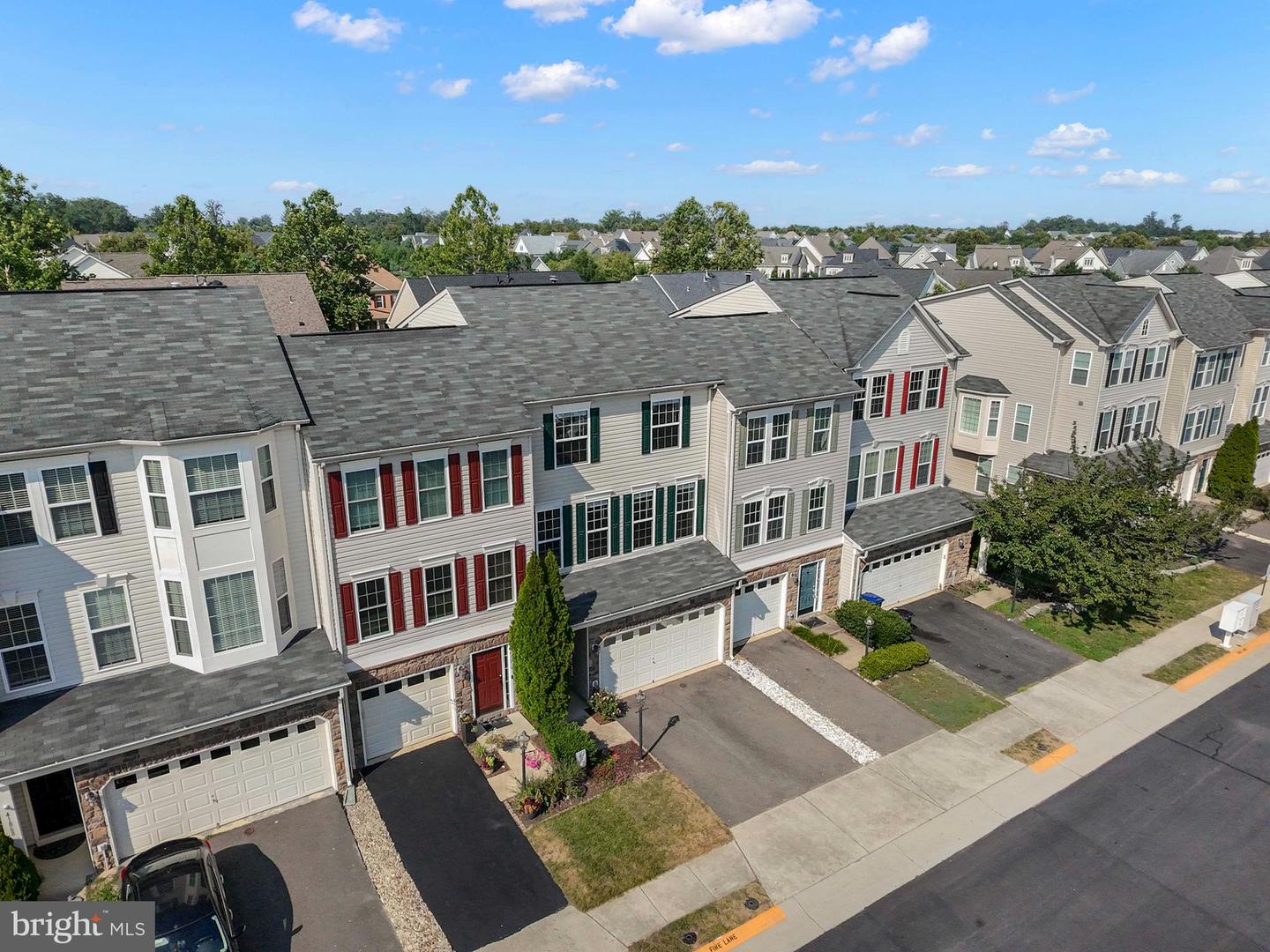 41872 DIABASE SQ, ALDIE, Virginia 20105, 3 Bedrooms Bedrooms, ,3 BathroomsBathrooms,Residential,For sale,41872 DIABASE SQ,VALO2104630 MLS # VALO2104630
