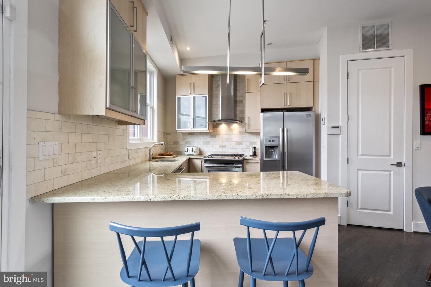 501 RHODE ISLAND AVE NW #2, WASHINGTON, District Of Columbia 20001, 2 Bedrooms Bedrooms, ,2 BathroomsBathrooms,Residential,For sale,501 RHODE ISLAND AVE NW #2,DCDC2215334 MLS # DCDC2215334