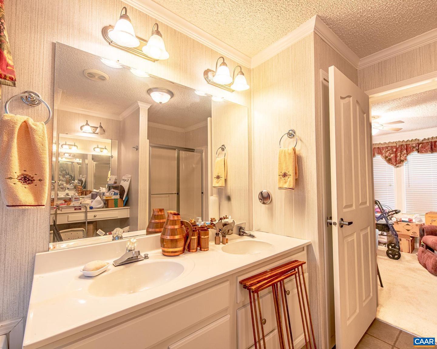 1020 THORN ROSE LN, CHARLOTTESVILLE, Virginia 22902, 3 Bedrooms Bedrooms, ,2 BathroomsBathrooms,Residential,For sale,1020 THORN ROSE LN,667886 MLS # 667886