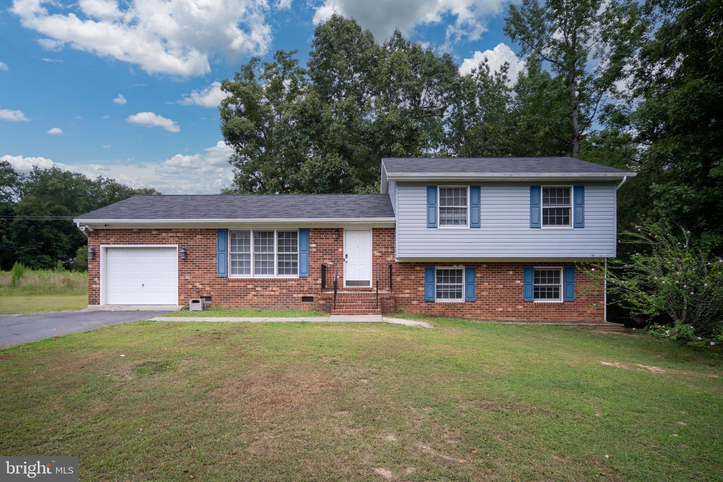 63 BISHOP CV, RUTHER GLEN, Virginia 22546, 4 Bedrooms Bedrooms, ,3 BathroomsBathrooms,Residential,For sale,63 BISHOP CV,VACV2008680 MLS # VACV2008680