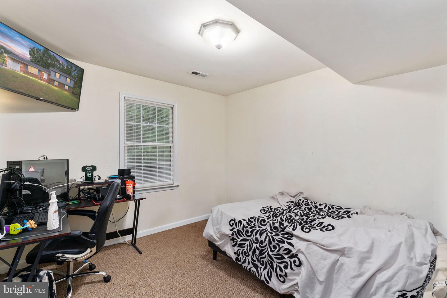 63 BISHOP CV, RUTHER GLEN, Virginia 22546, 4 Bedrooms Bedrooms, ,3 BathroomsBathrooms,Residential,For sale,63 BISHOP CV,VACV2008680 MLS # VACV2008680
