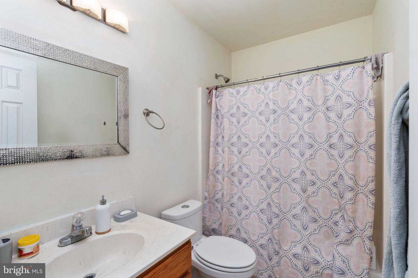 63 BISHOP CV, RUTHER GLEN, Virginia 22546, 4 Bedrooms Bedrooms, ,3 BathroomsBathrooms,Residential,For sale,63 BISHOP CV,VACV2008680 MLS # VACV2008680
