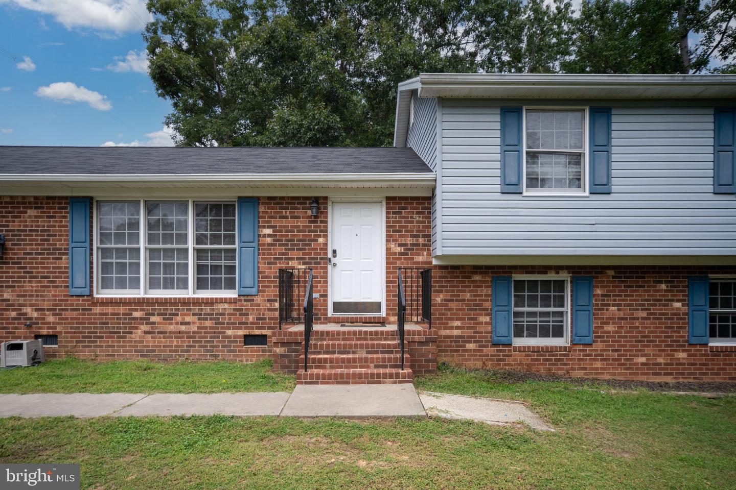 63 BISHOP CV, RUTHER GLEN, Virginia 22546, 4 Bedrooms Bedrooms, ,3 BathroomsBathrooms,Residential,For sale,63 BISHOP CV,VACV2008680 MLS # VACV2008680