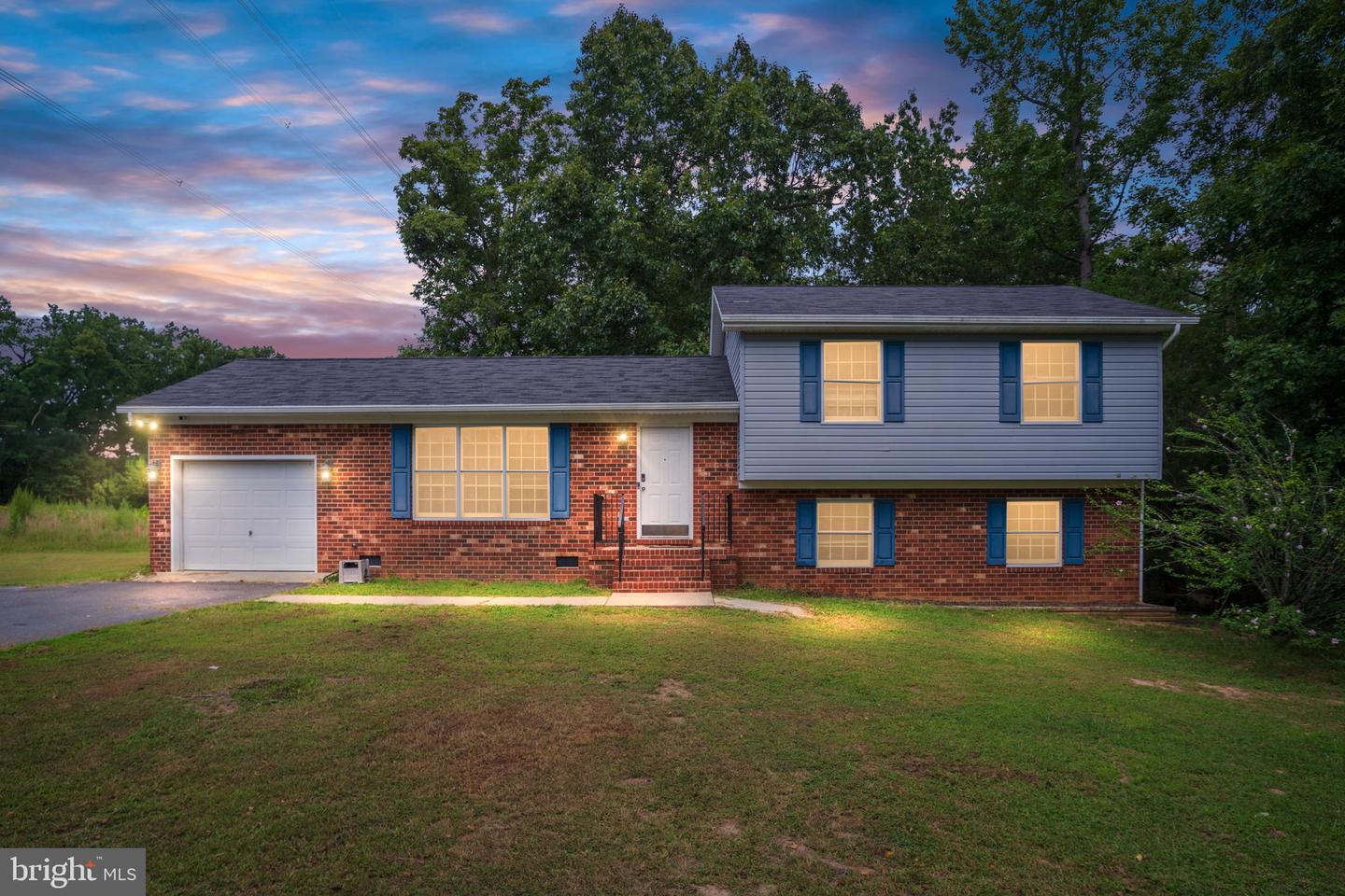 63 BISHOP CV, RUTHER GLEN, Virginia 22546, 4 Bedrooms Bedrooms, ,3 BathroomsBathrooms,Residential,For sale,63 BISHOP CV,VACV2008680 MLS # VACV2008680