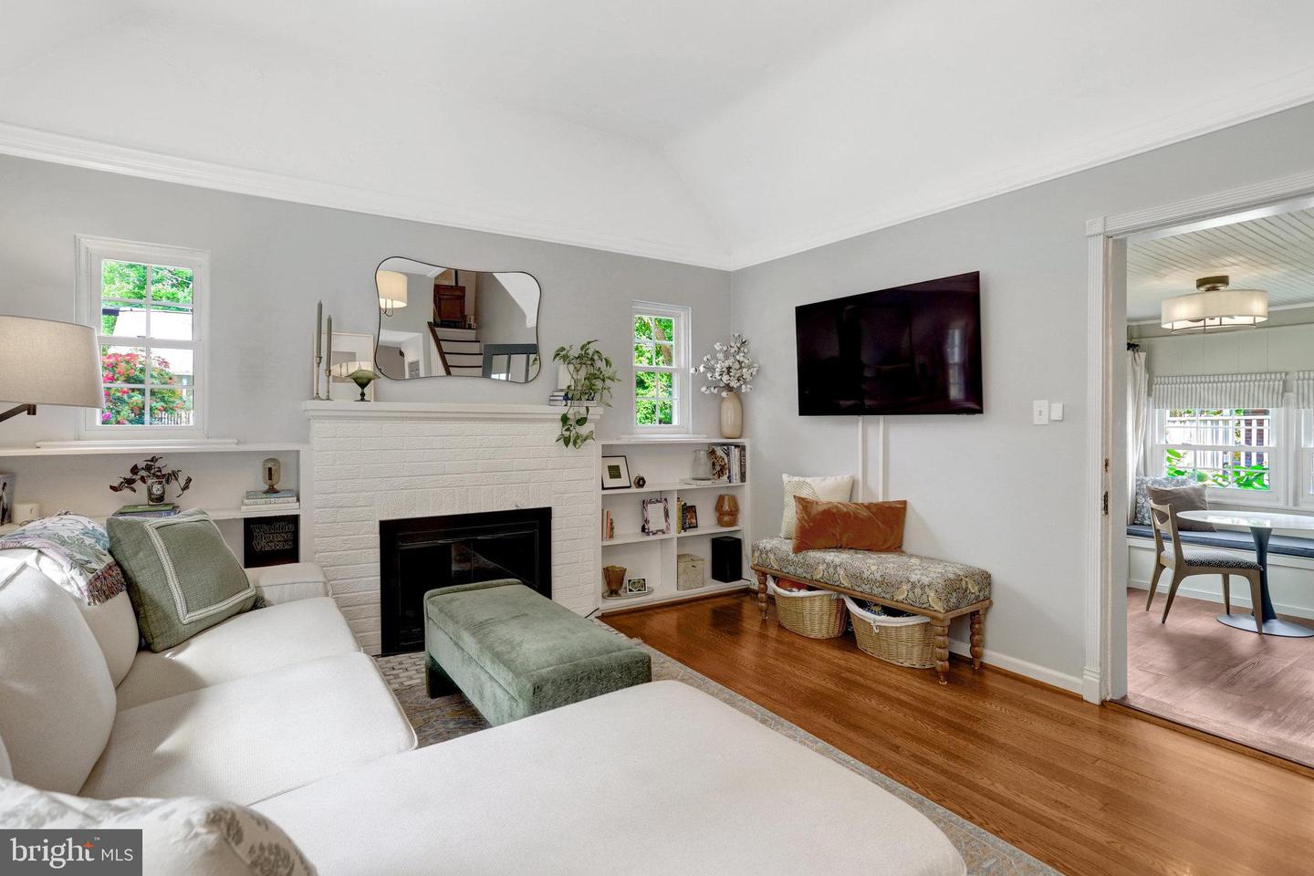 507 S WAKEFIELD ST, ARLINGTON, Virginia 22204, 3 Bedrooms Bedrooms, 5 Rooms Rooms,1 BathroomBathrooms,Residential,For sale,507 S WAKEFIELD ST,VAAR2062344 MLS # VAAR2062344