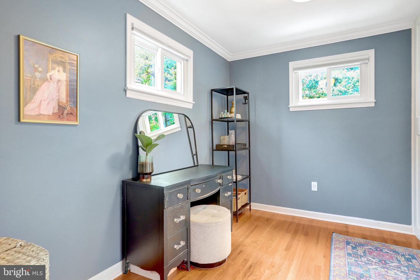 507 S WAKEFIELD ST, ARLINGTON, Virginia 22204, 3 Bedrooms Bedrooms, 5 Rooms Rooms,1 BathroomBathrooms,Residential,For sale,507 S WAKEFIELD ST,VAAR2062344 MLS # VAAR2062344