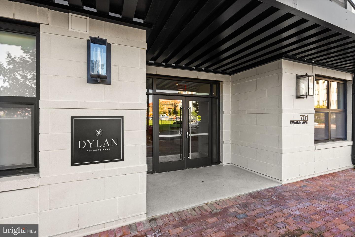 701 SWANN AVE #103, ALEXANDRIA, Virginia 22301, 2 Bedrooms Bedrooms, ,2 BathroomsBathrooms,Residential,For sale,701 SWANN AVE #103,VAAX2048654 MLS # VAAX2048654