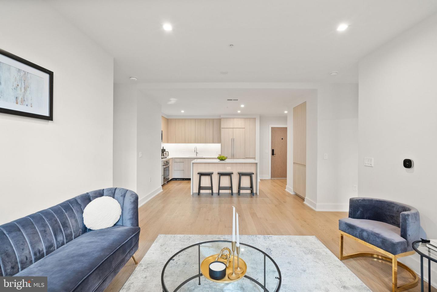 701 SWANN AVE #103, ALEXANDRIA, Virginia 22301, 2 Bedrooms Bedrooms, ,2 BathroomsBathrooms,Residential,For sale,701 SWANN AVE #103,VAAX2048654 MLS # VAAX2048654