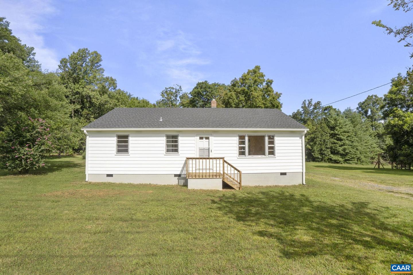 12395 S CONSTITUTION RTE, SCOTTSVILLE, Virginia 24590, 3 Bedrooms Bedrooms, ,1 BathroomBathrooms,Residential,For sale,12395 S CONSTITUTION RTE,667899 MLS # 667899