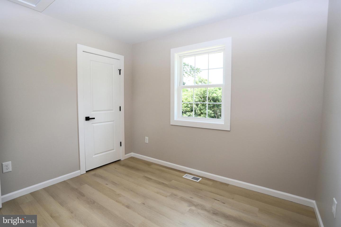 606 FAIRFAX ST, CULPEPER, Virginia 22701, 3 Bedrooms Bedrooms, ,2 BathroomsBathrooms,Residential,For sale,606 FAIRFAX ST,VACU2011328 MLS # VACU2011328