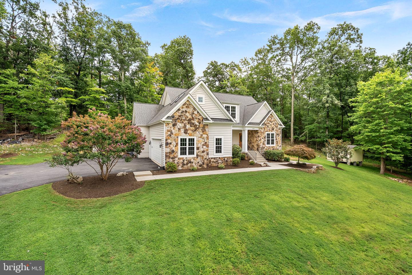 3419 BULL RUN MOUNTAIN RD, THE PLAINS, Virginia 20198, 5 Bedrooms Bedrooms, ,3 BathroomsBathrooms,Residential,For sale,3419 BULL RUN MOUNTAIN RD,VAFQ2017946 MLS # VAFQ2017946