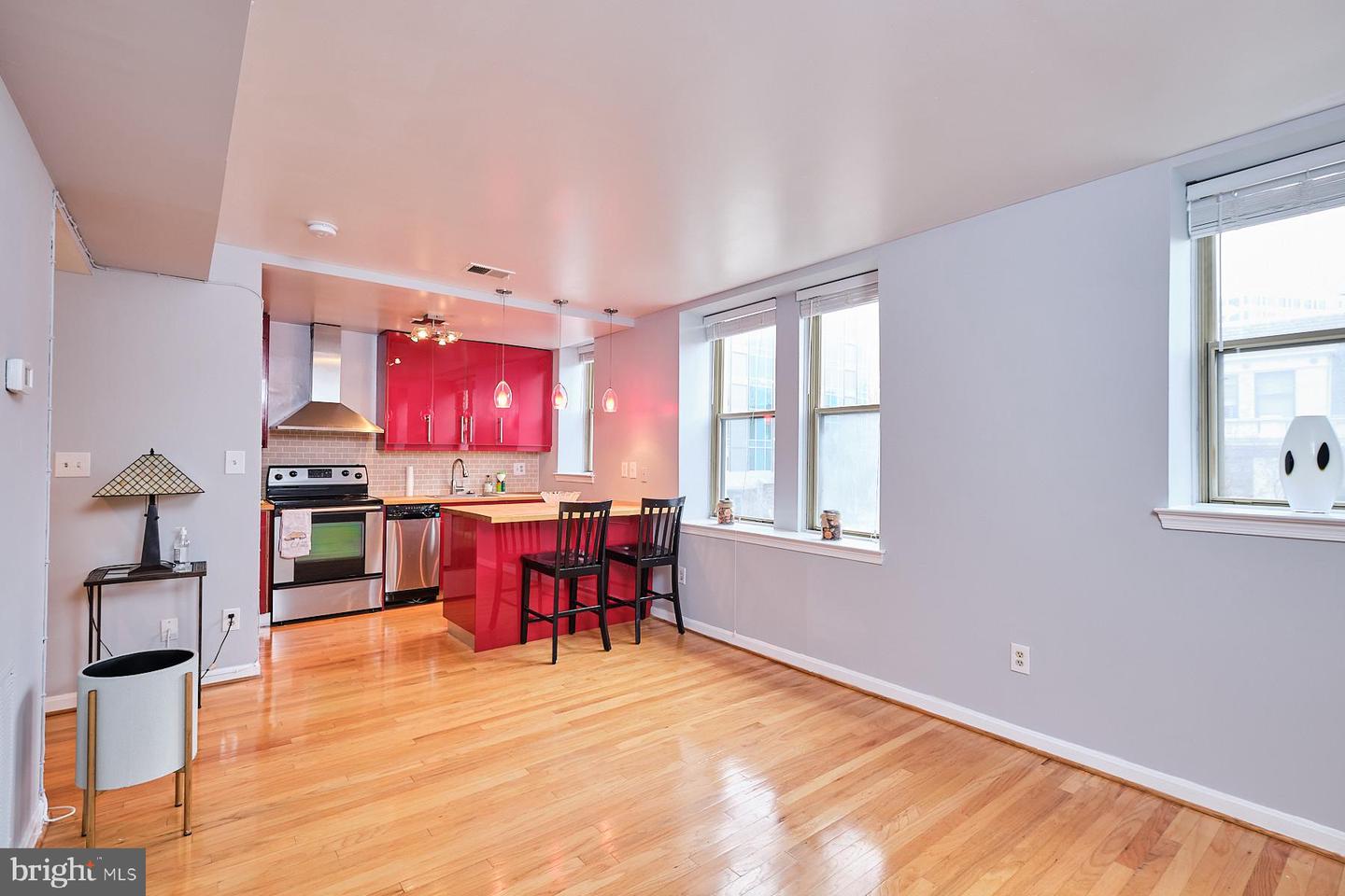 1920 S ST NW #303, WASHINGTON, District Of Columbia 20009, ,1 BathroomBathrooms,Residential,For sale,1920 S ST NW #303,DCDC2215440 MLS # DCDC2215440