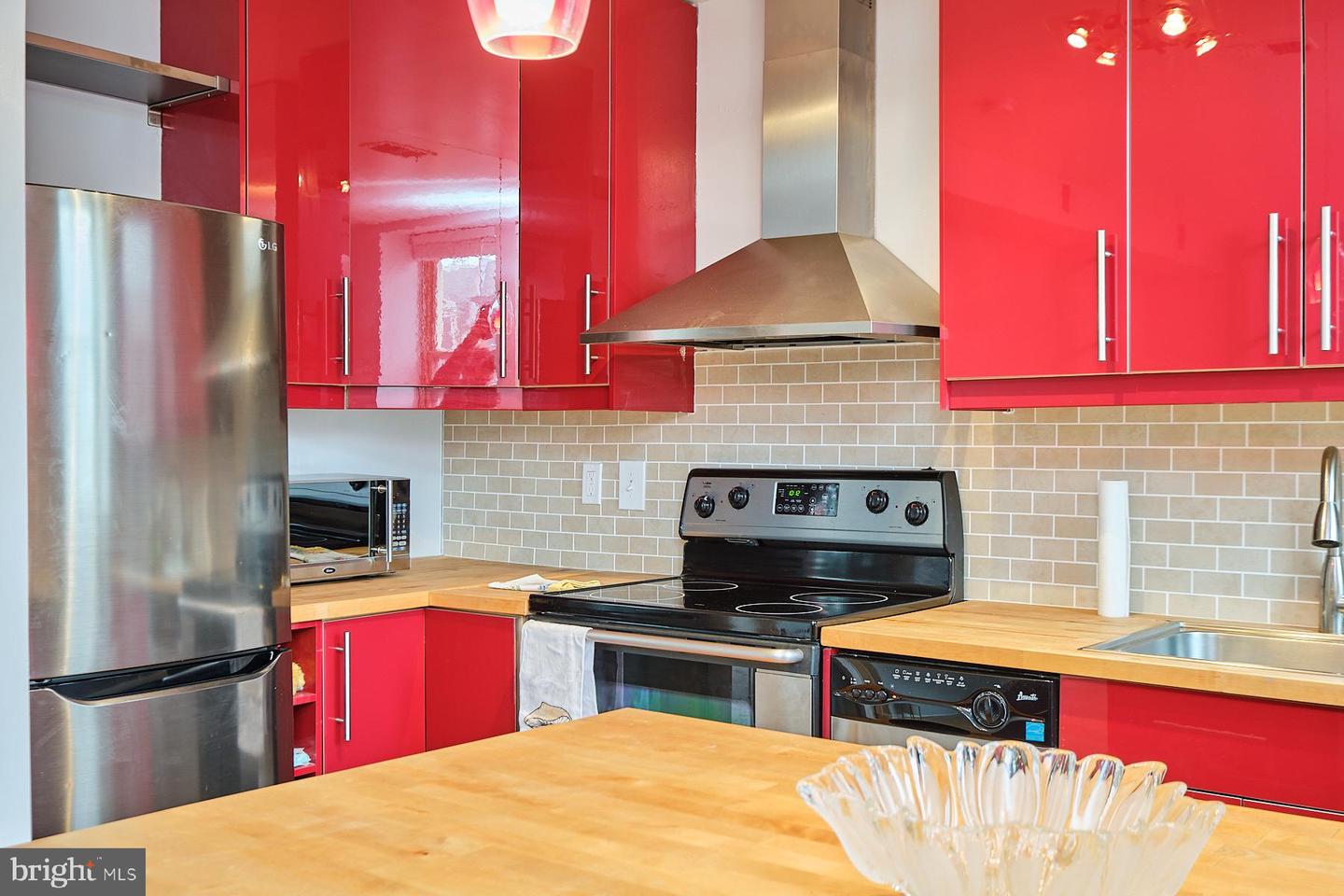 1920 S ST NW #303, WASHINGTON, District Of Columbia 20009, ,1 BathroomBathrooms,Residential,For sale,1920 S ST NW #303,DCDC2215440 MLS # DCDC2215440