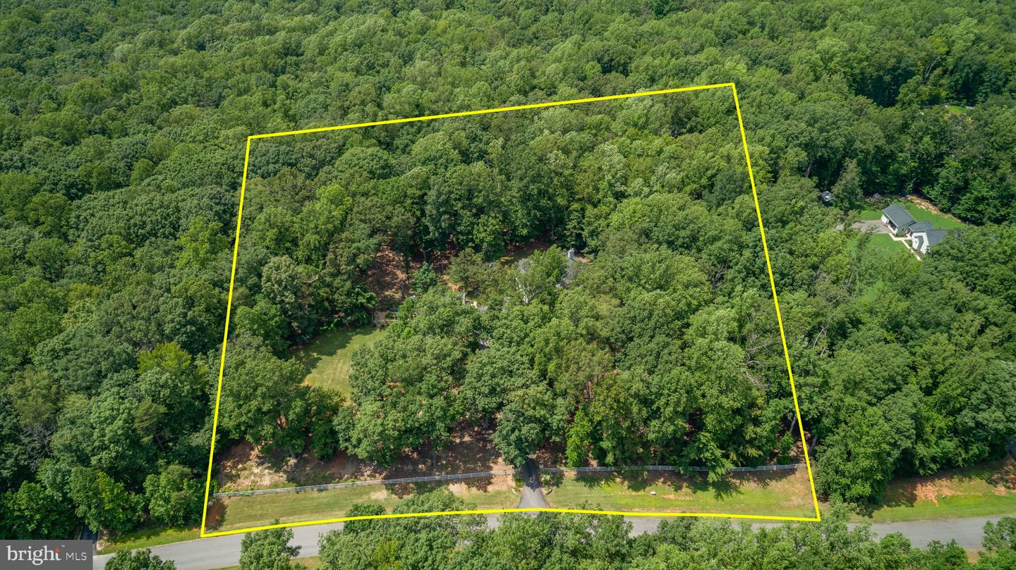 14500 RIVER JUNCTION DR, FREDERICKSBURG, Virginia 22407, 5 Bedrooms Bedrooms, ,3 BathroomsBathrooms,Residential,For sale,14500 RIVER JUNCTION DR,VASP2032302 MLS # VASP2032302