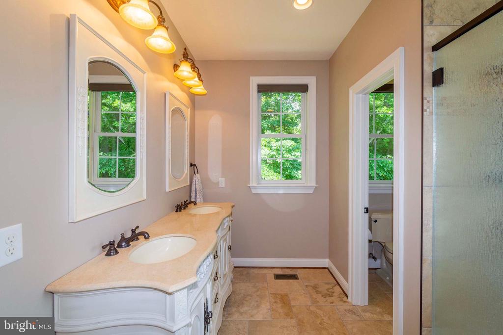 6604 MORNING DEW DR, MINERAL, Virginia 23117, 5 Bedrooms Bedrooms, ,4 BathroomsBathrooms,Residential,6604 MORNING DEW DR,VASP2035460 MLS # VASP2035460