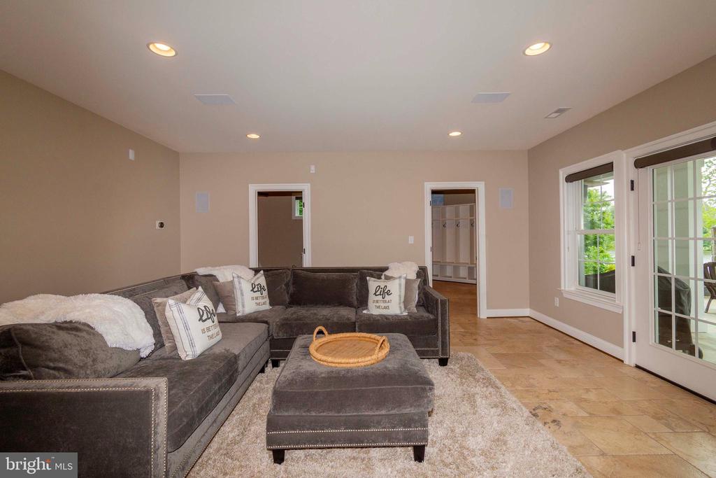 6604 MORNING DEW DR, MINERAL, Virginia 23117, 5 Bedrooms Bedrooms, ,4 BathroomsBathrooms,Residential,6604 MORNING DEW DR,VASP2035460 MLS # VASP2035460