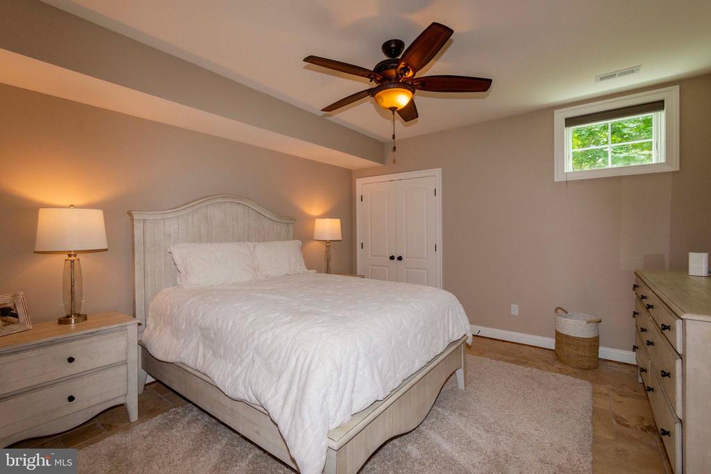 6604 MORNING DEW DR, MINERAL, Virginia 23117, 5 Bedrooms Bedrooms, ,4 BathroomsBathrooms,Residential,6604 MORNING DEW DR,VASP2035460 MLS # VASP2035460